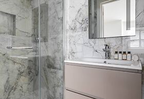 Priory Road III by Onefinestay