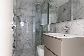 Priory Road III by Onefinestay