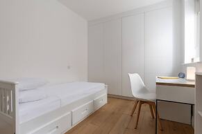 Priory Road III by Onefinestay