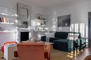 St Stephen's Gardens VII by Onefinestay