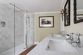 Vernon Street by Onefinestay