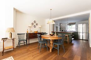 Vernon Street by Onefinestay