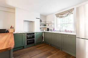 Vernon Street by Onefinestay