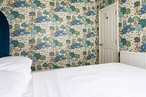 Vernon Street by Onefinestay