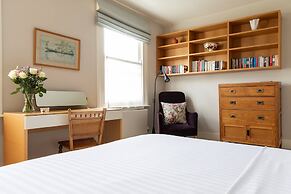 Willes Road II by Onefinestay