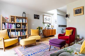 Willes Road II by Onefinestay