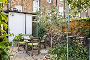 Willes Road II by Onefinestay