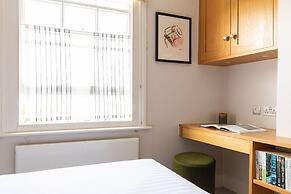 Willes Road II by Onefinestay