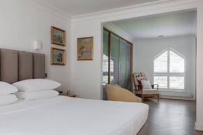 West Heath Road by Onefinestay