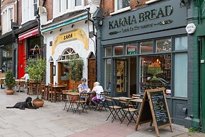 West Heath Road by Onefinestay