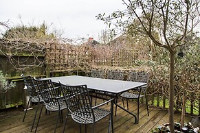 Hardinge Road by Onefinestay