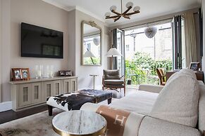 Tetcott Road by Onefinestay