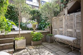 Tetcott Road by Onefinestay