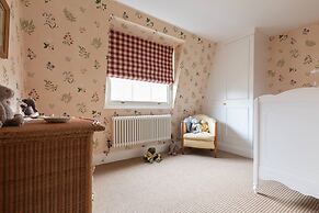 Chester Row IV by Onefinestay