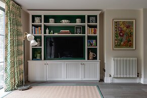 Chester Row IV by Onefinestay