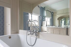 Chester Row IV by Onefinestay