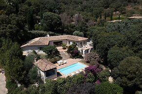 Maison Ceramica Grimaud
