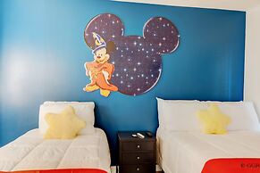 8523 Charming Townhouse Perfect for Family