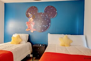 8523 Charming Townhouse Perfect for Family