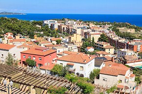 Unik Vacation Citywall