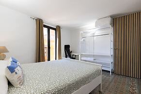 Unik Vacation Citywall