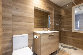 Unik Vacation Citywall