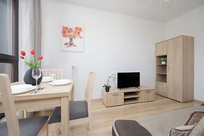 Wolska Apartment With Parking by Renters