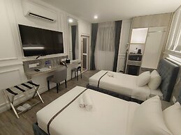 Frazel Heritage Hotel