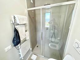 Villa Ipnotica - Panoramic Views Plus Exquisite Pool - Sleeps 7 - Very