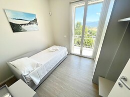 Villa Ipnotica - Panoramic Views Plus Exquisite Pool - Sleeps 7 - Very