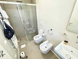 Villa Ipnotica - Panoramic Views Plus Exquisite Pool - Sleeps 7 - Very