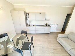 Villa Ipnotica - Panoramic Views Plus Exquisite Pool - Sleeps 7 - Very