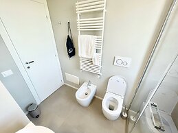 Villa Ipnotica - Panoramic Views Plus Exquisite Pool - Sleeps 7 - Very