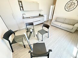 Villa Ipnotica - Panoramic Views Plus Exquisite Pool - Sleeps 7 - Very