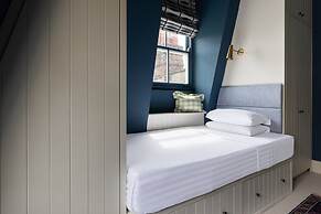 Westover Road III by Onefinestay