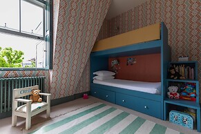 Westover Road III by Onefinestay