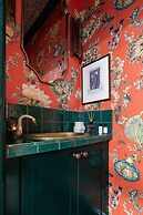 Westover Road III by Onefinestay