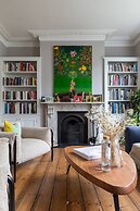 Englefield Road by Onefinestay
