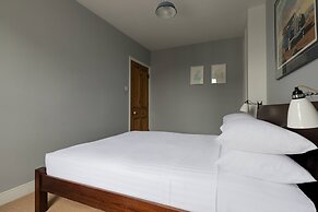 Englefield Road by Onefinestay