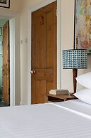 Englefield Road by Onefinestay