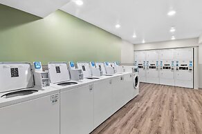 Woodspring Suites Ceres - Modesto