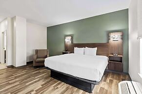 Quality Inn & Suites Columbia Harbison