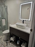 Quality Inn & Suites Columbia Harbison