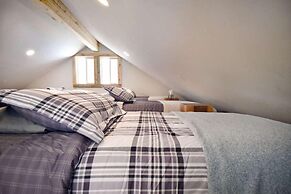 EML 1 Pack Saddle Jack