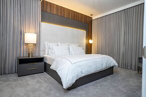 2024 NEW 12bed 12bath At Paradiso Grande