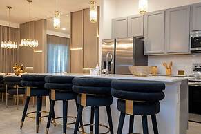 2024 NEW 12bed 12bath At Paradiso Grande