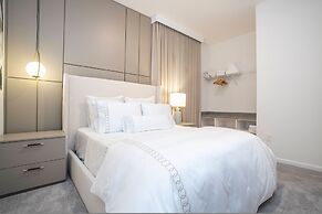 2024 NEW 12bed 12bath At Paradiso Grande