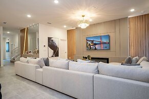 2024 NEW 12bed 12bath At Paradiso Grande