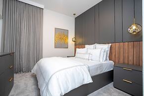 2024 NEW 12bed 12bath At Paradiso Grande