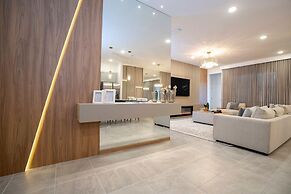 2024 NEW 12bed 12bath At Paradiso Grande